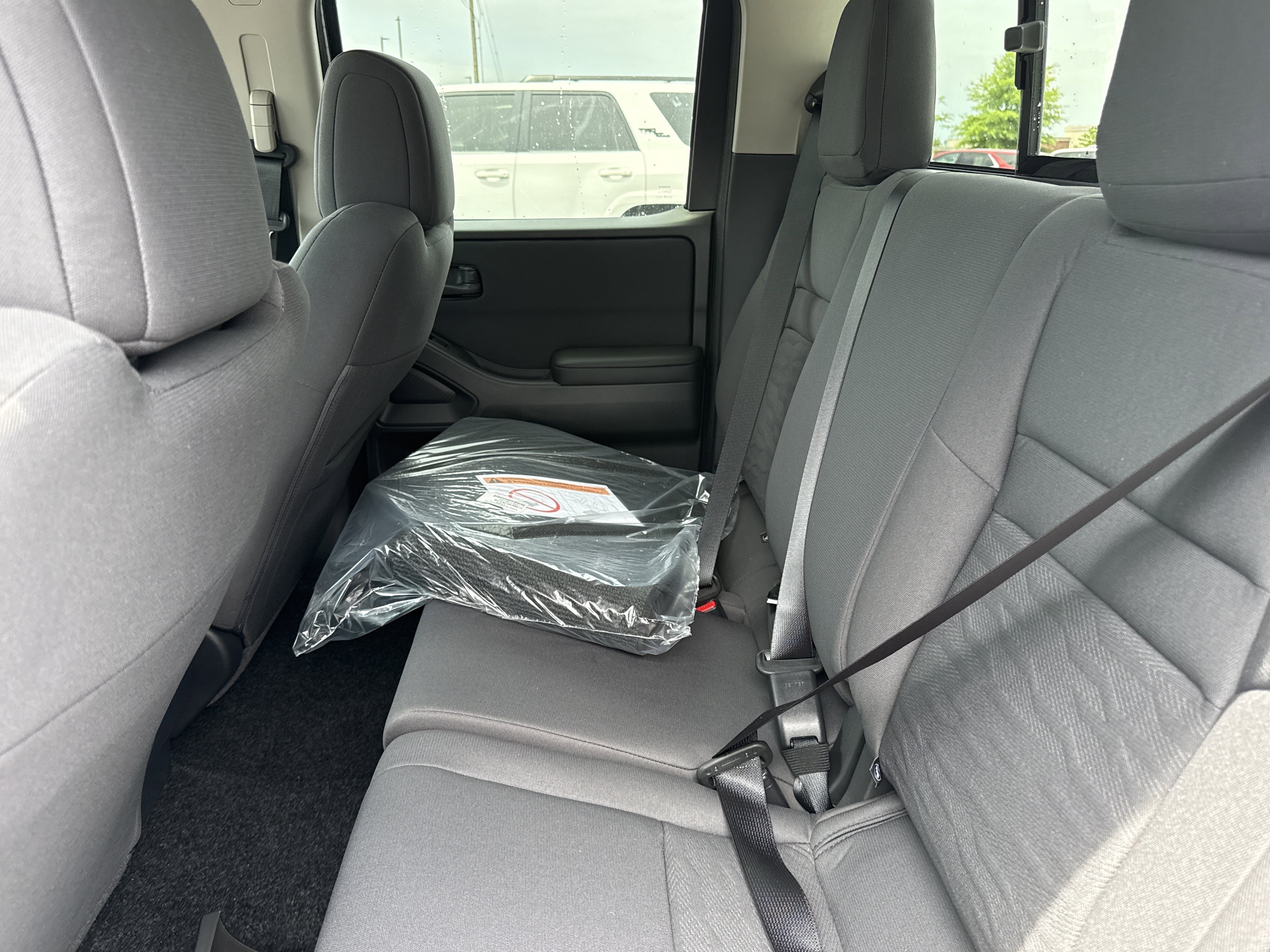New 2026 Glacier White Nissan Crew Cab S image 6