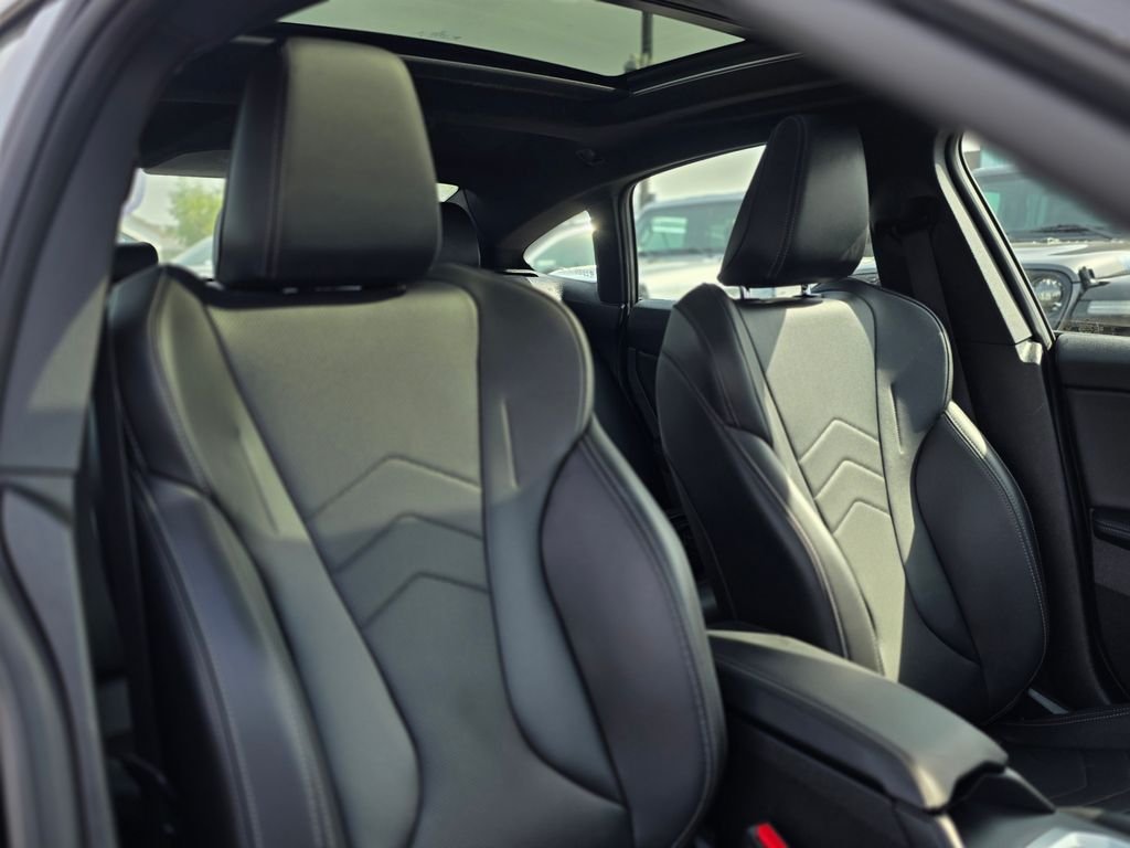 2025 BMW 2 Series 228 - Photo 11