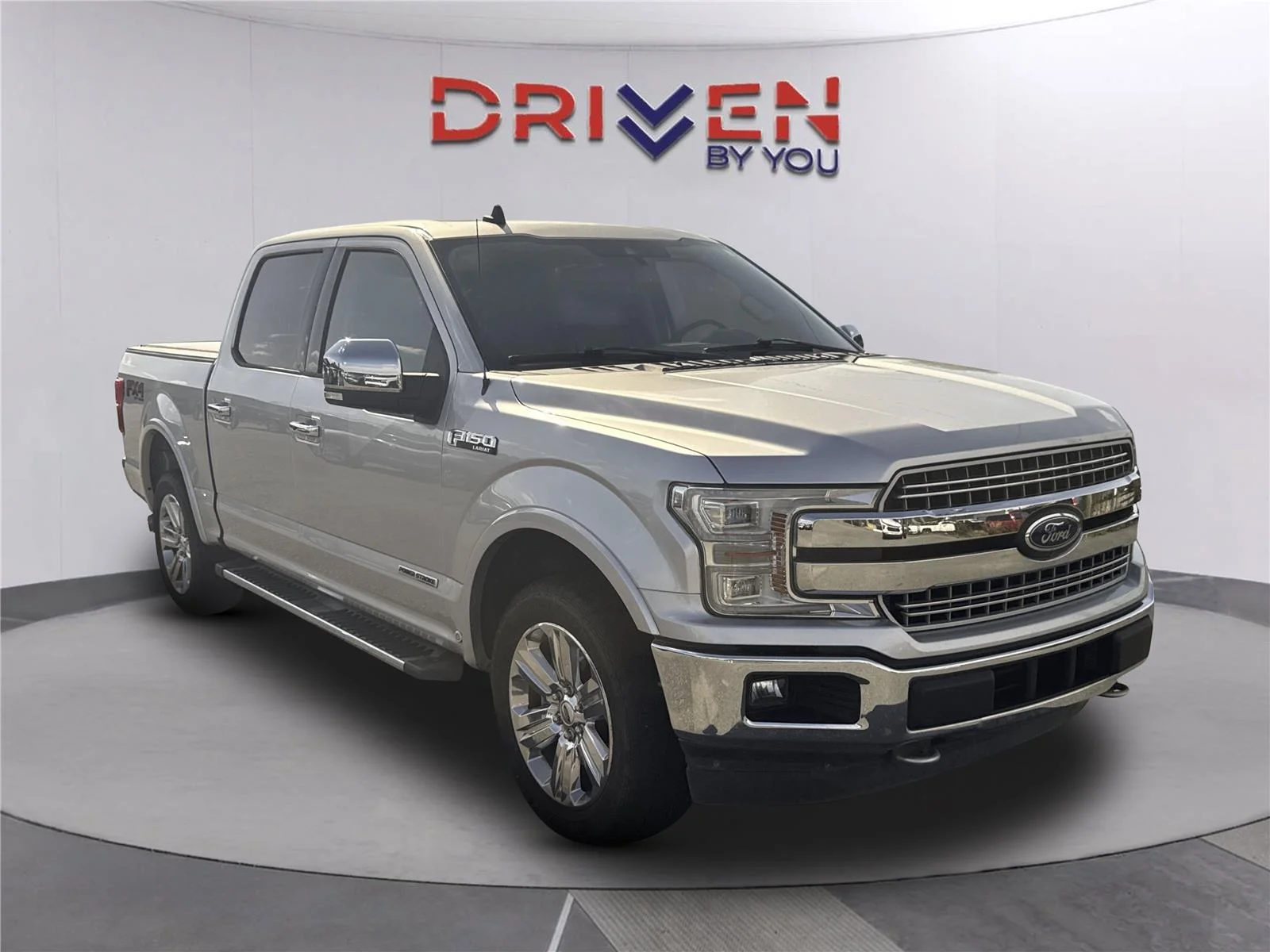 Used 2019 Ingot Silver Ford LARIAT image 2