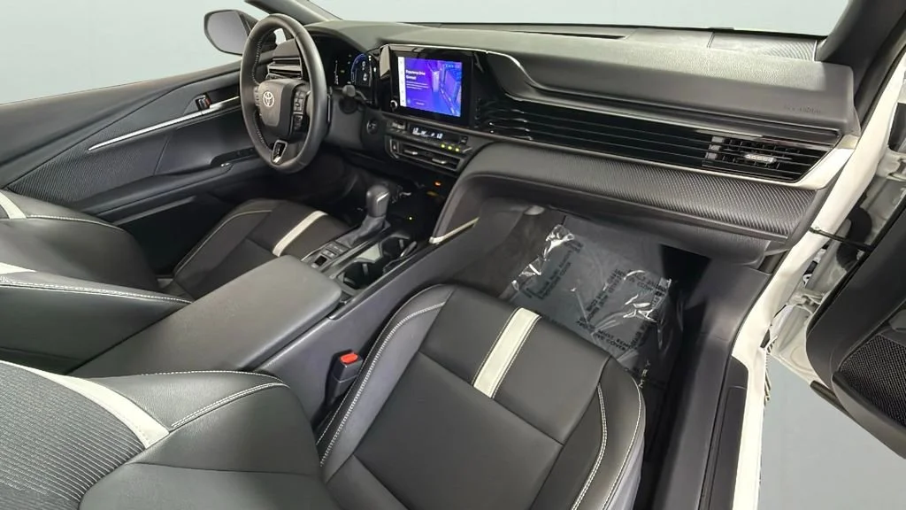 Used 2025 White Toyota SE image 34