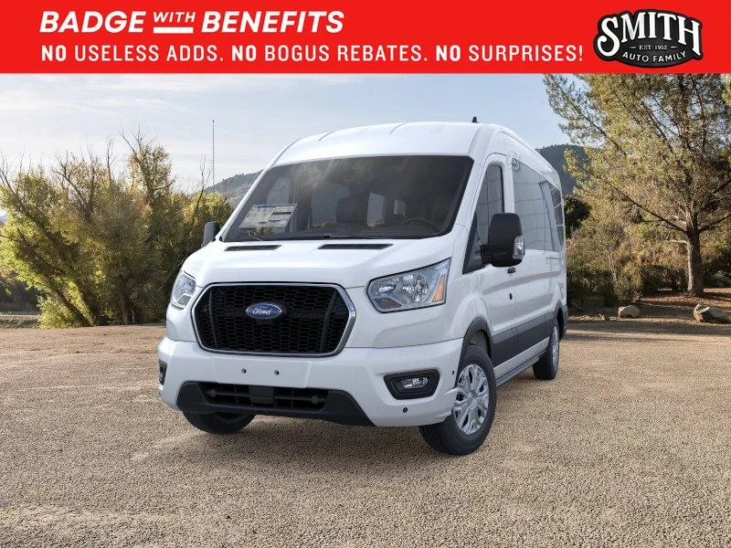 New 2025 Oxford White Ford Passenger Van XLT image 3