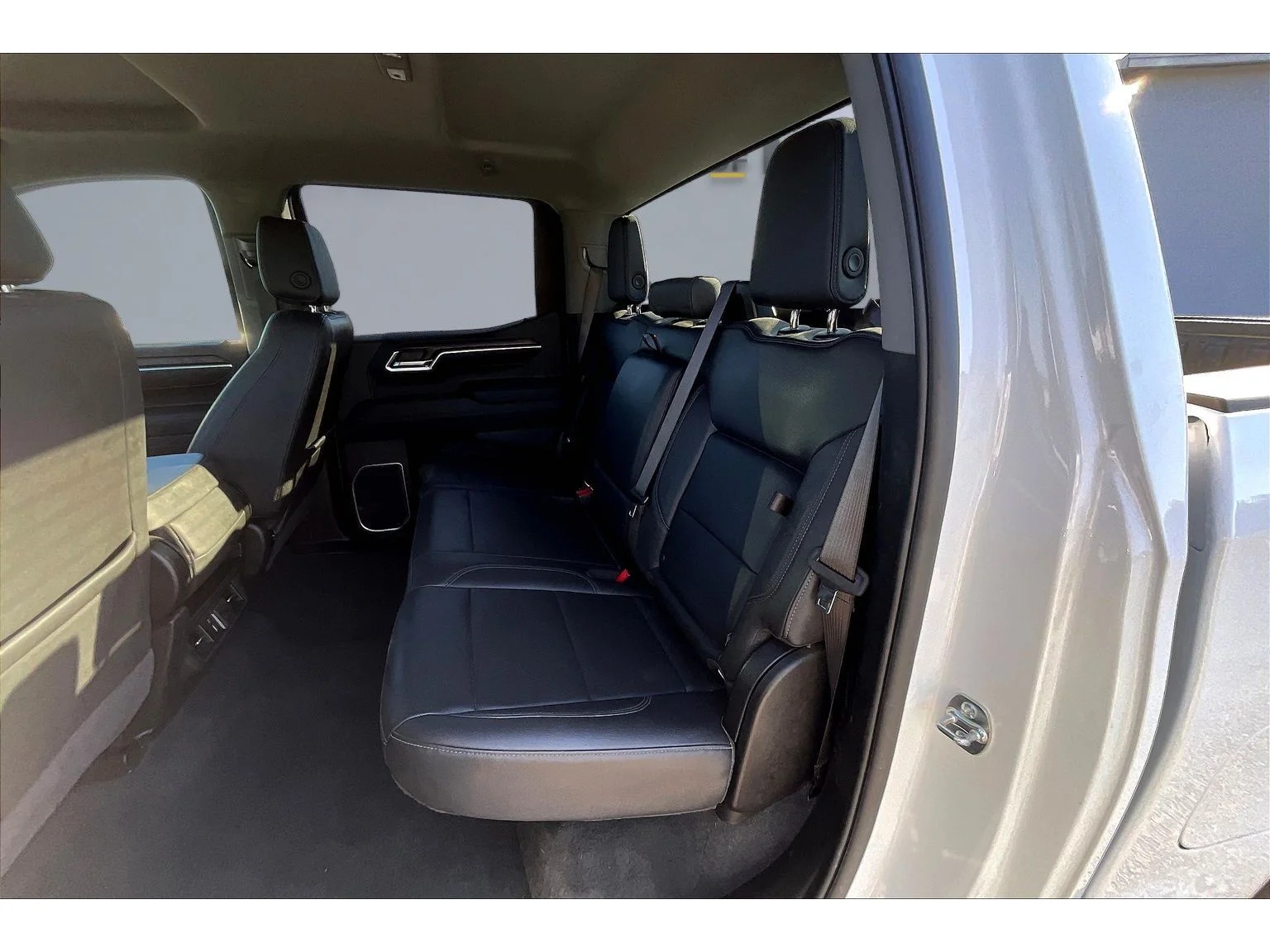 Used 2026 Summit White GMC SLT image 18