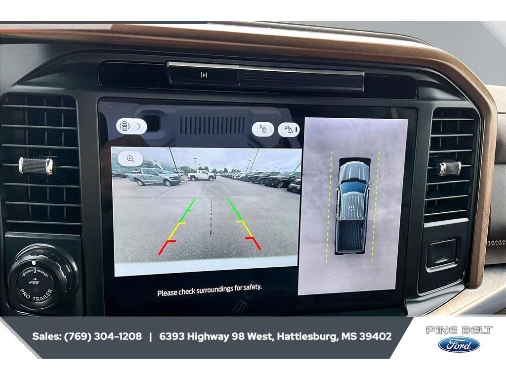 Used 2025 Star White Ford King Ranch image 16