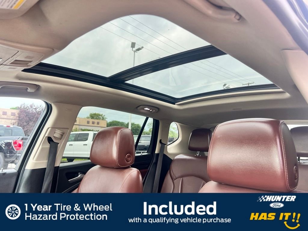 Used 2016 Ebony Twilight Metallic Buick Premium II image 10
