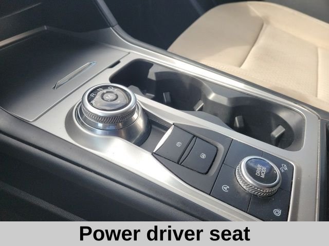 Used 2020 Magnetic Ford Base image 6