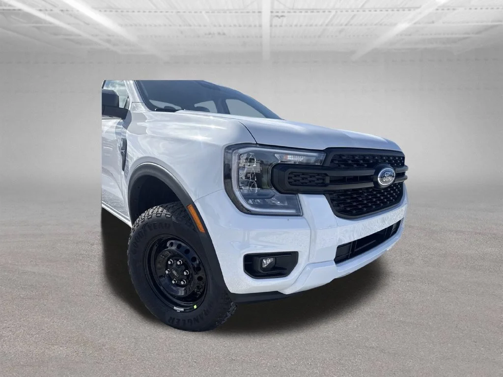 New 2026 Oxford White Ford XL image 10