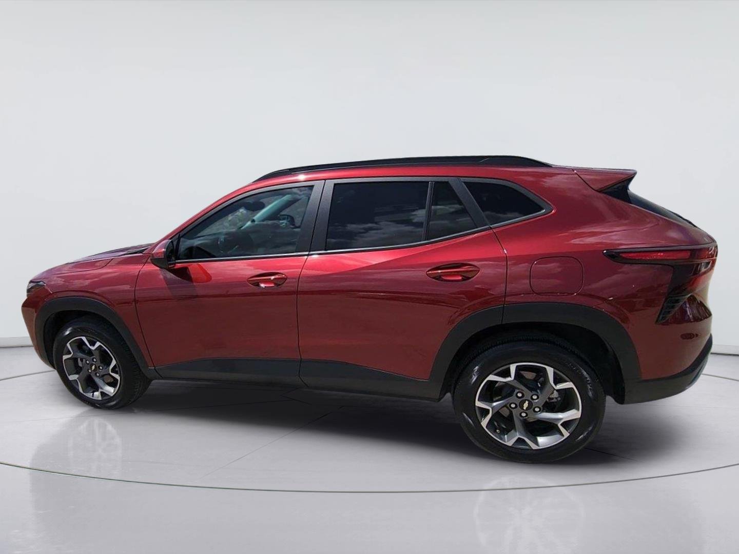 2024 Chevrolet Trax LT - 4