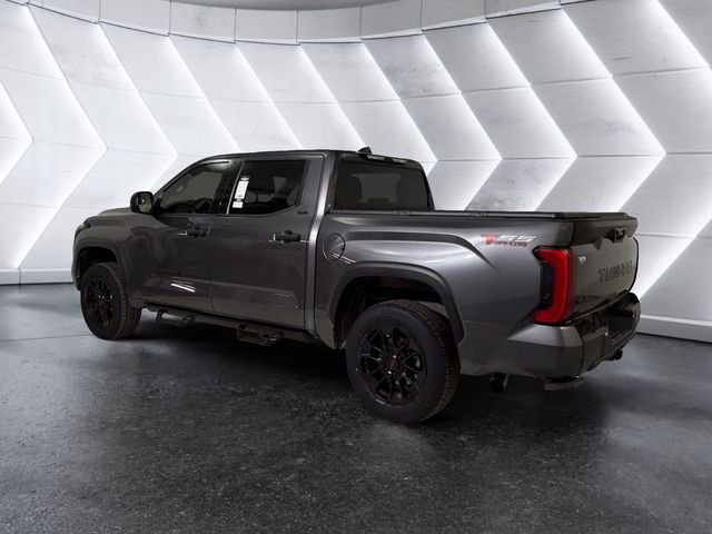 Used 2022 Gray Toyota SR5 image 6