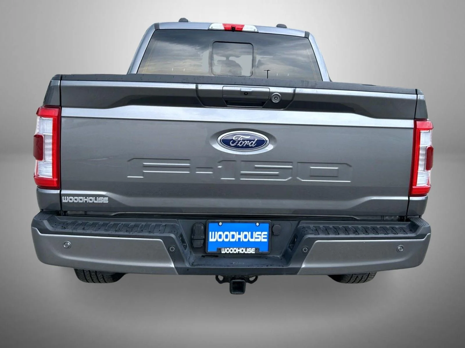 Used 2023 Gray Ford Lariat image 6