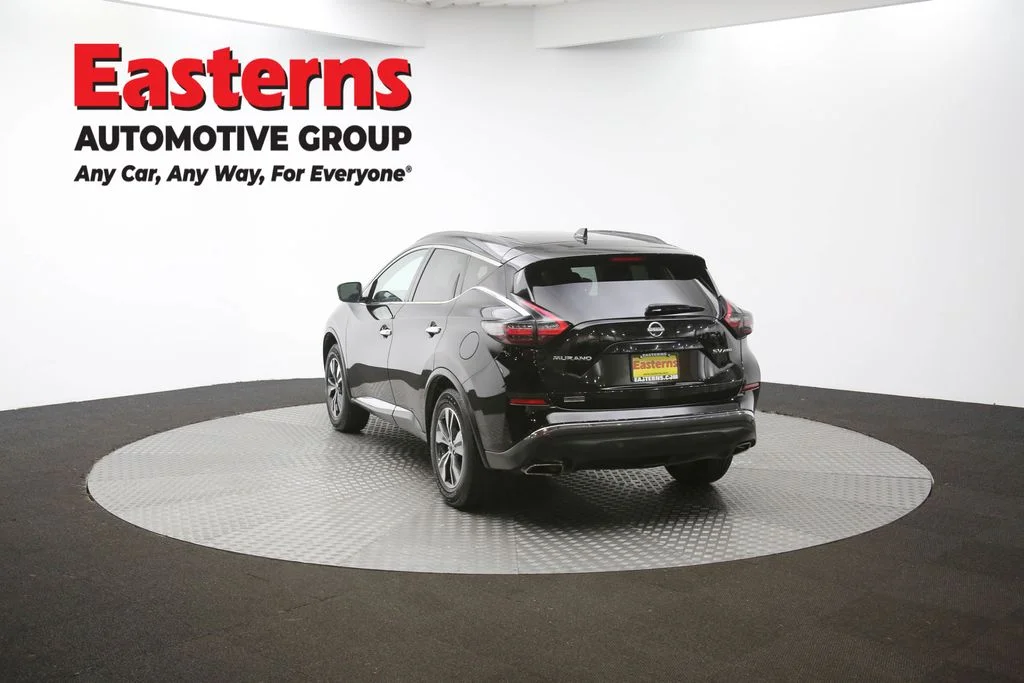Used 2023 Black Nissan SV image 60