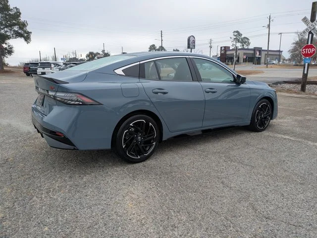New 2026 Atlantic Gray Metallic Nissan SR image 4