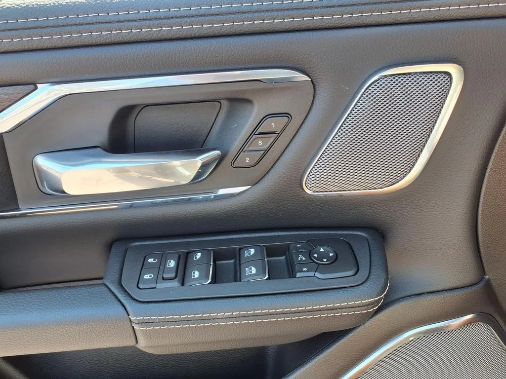 New 2027 Serrano-Green Metallic Exterior Paint RAM Laramie image 16