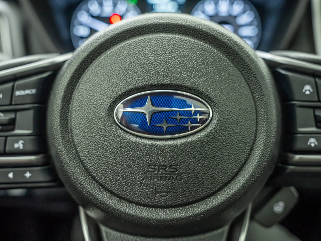 Used 2023 Crystal White Pearl Subaru Limited image 21