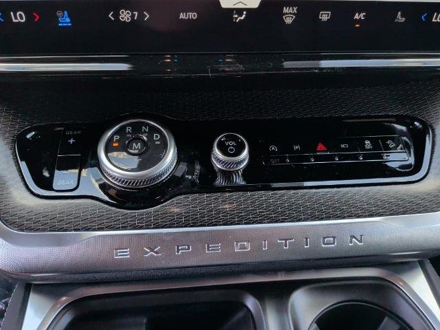 New 2027 Dark Matter Gray Metallic Ford MAX Platinum image 89