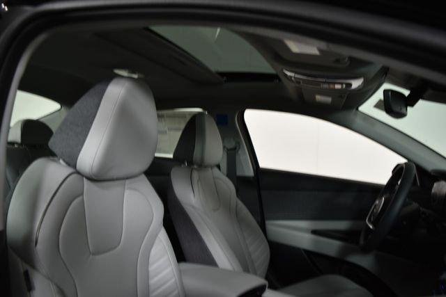 New 2026 Black Hyundai Limited image 57