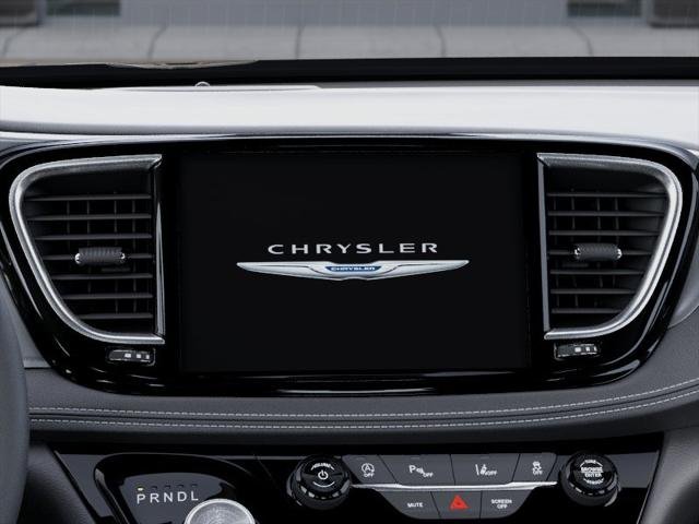 New 2026 Bright White Clear-Coat Exterior Paint Chrysler Select image 44