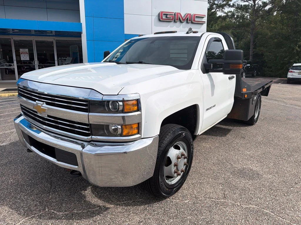 2017 Chevrolet Silverado 3500 Chassis Cab