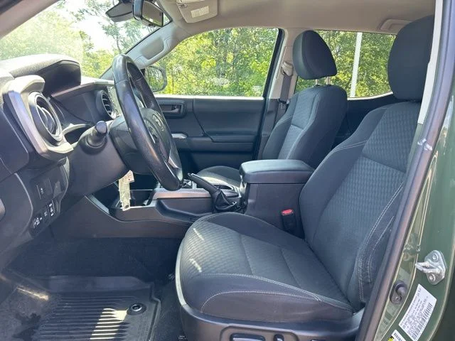 Certified Used 2021 Green Toyota SR5 image 19