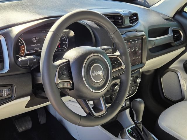 2022 Jeep Renegade Latitude - Photo 18