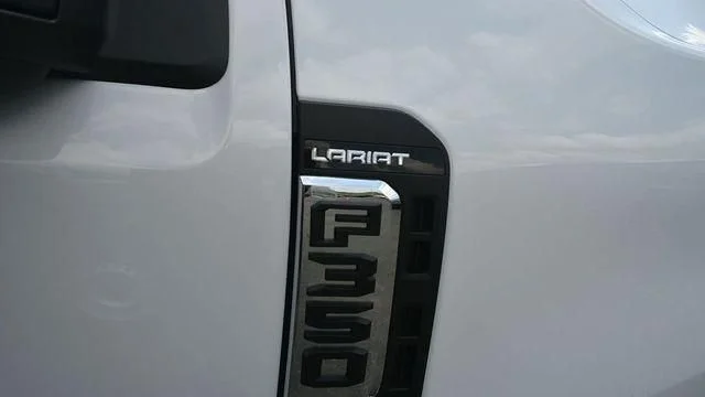 New 2026 Oxford White Ford F-350® Lariat® image 5