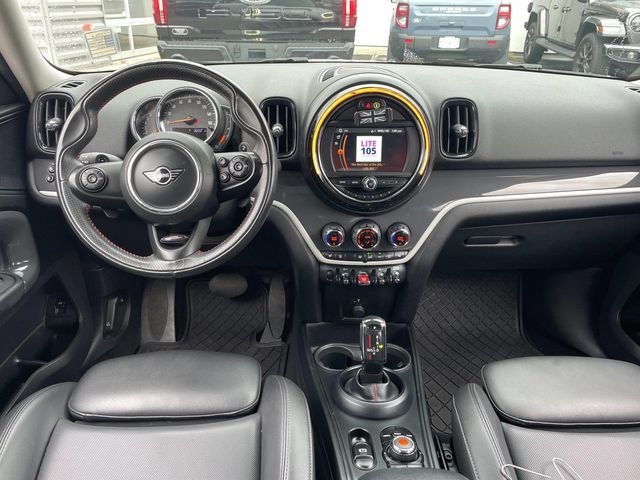 Used 2020 Light White MINI Classic image 16