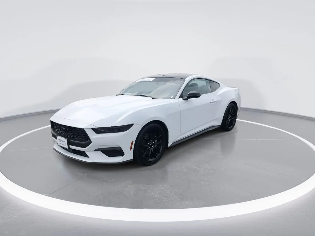 Used 2024 White Ford EcoBoost image 4