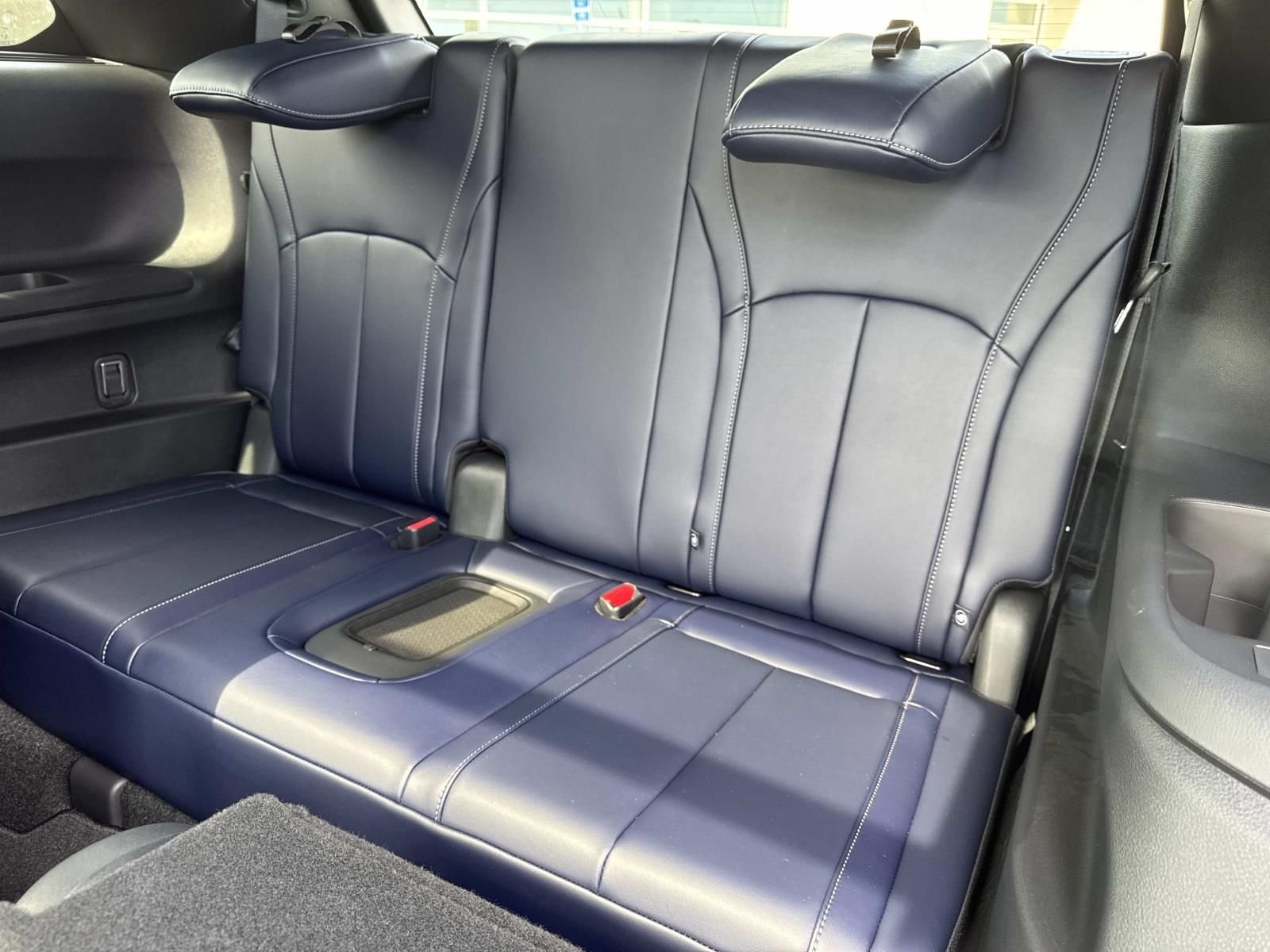 2026 INFINITI QX60 LUXE - Photo 8