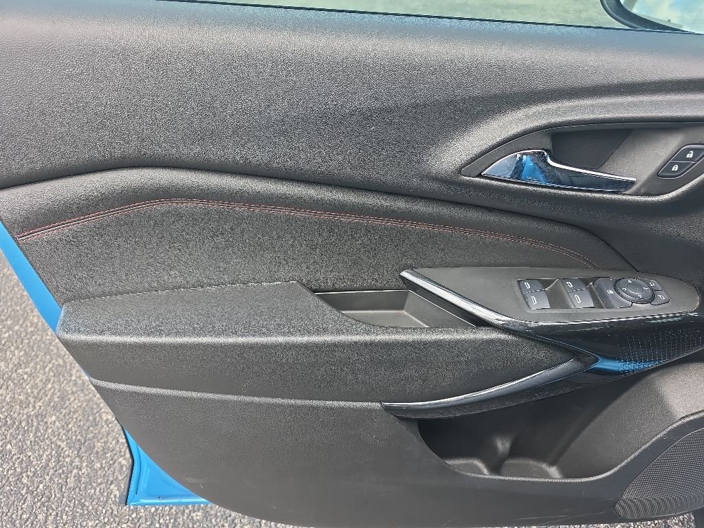 2025 Chevrolet Trax RS - Photo 13