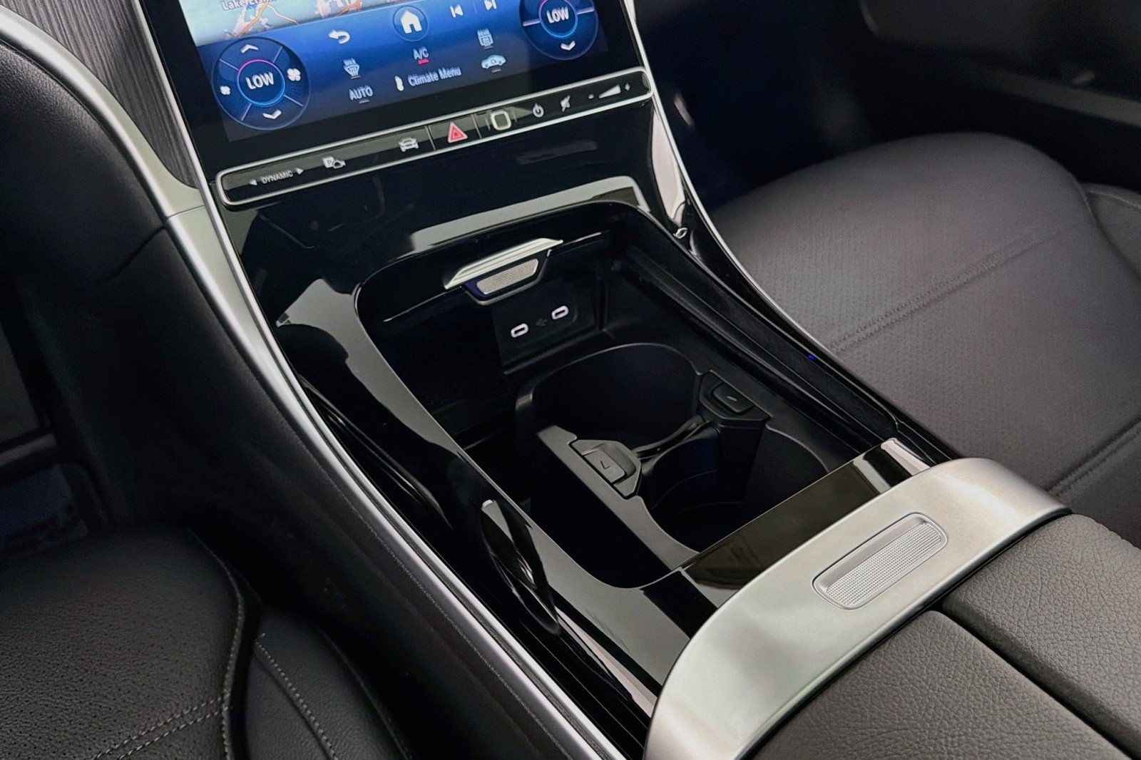 New 2026 MANUFAKTUR Alpine Grey Mercedes-Benz C 300 Sedan image 5