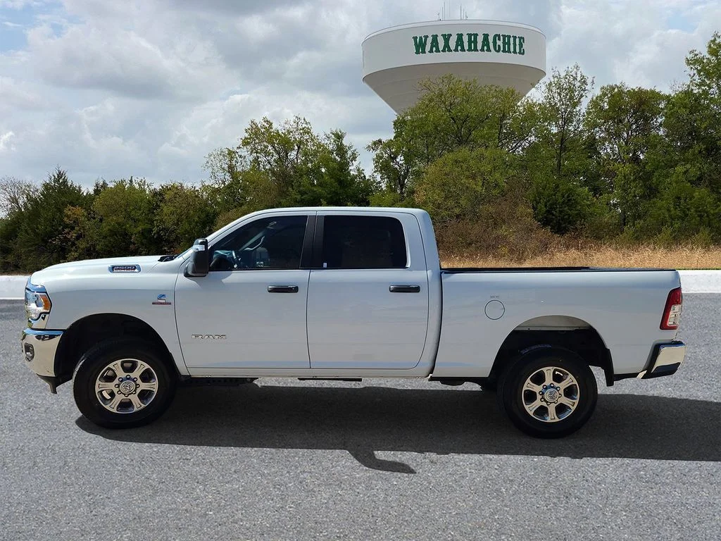 Used 2024 White Ram Big Horn image 3