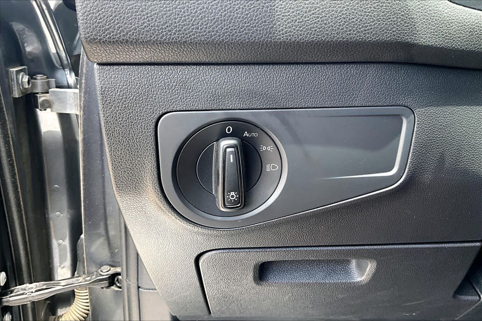 Used 2023 Platinum Gray Metallic Volkswagen S image 34