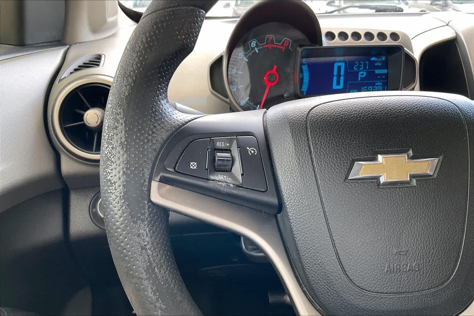 Used 2013 Black Granite Metallic Chevrolet LT image 22
