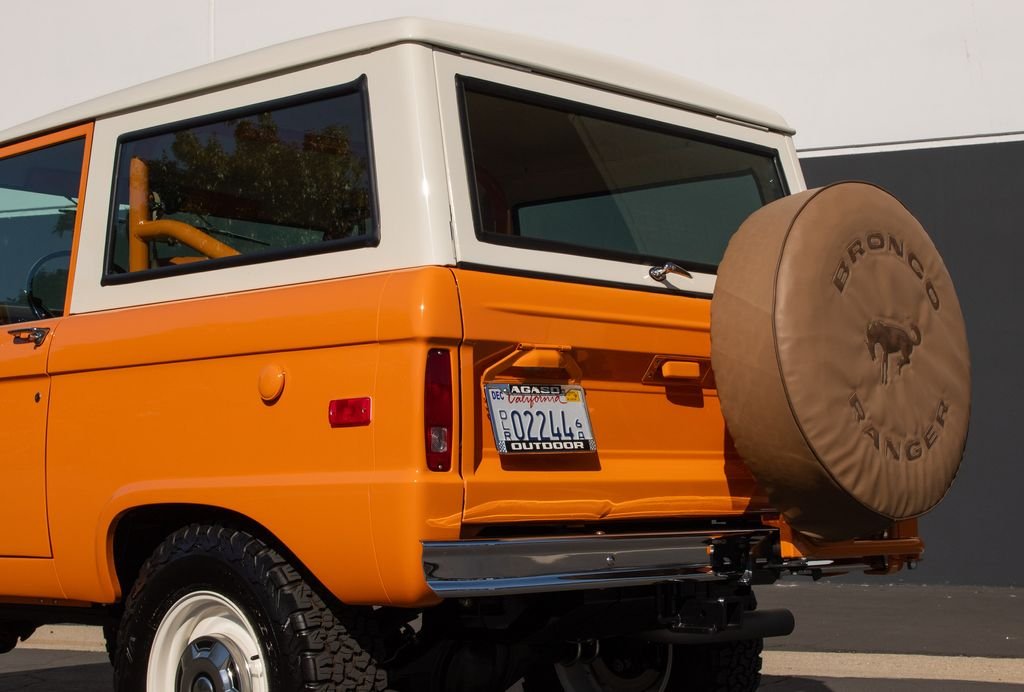 Used 1974 Orange Ford Ranger image 7