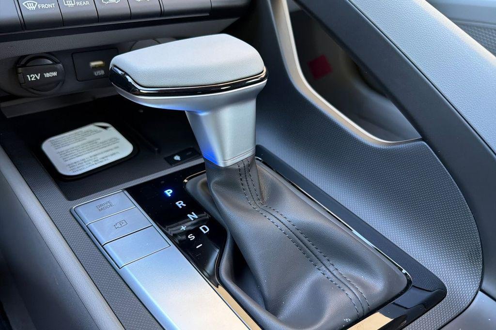 New 2026 Black Hyundai SEL Sport image 17