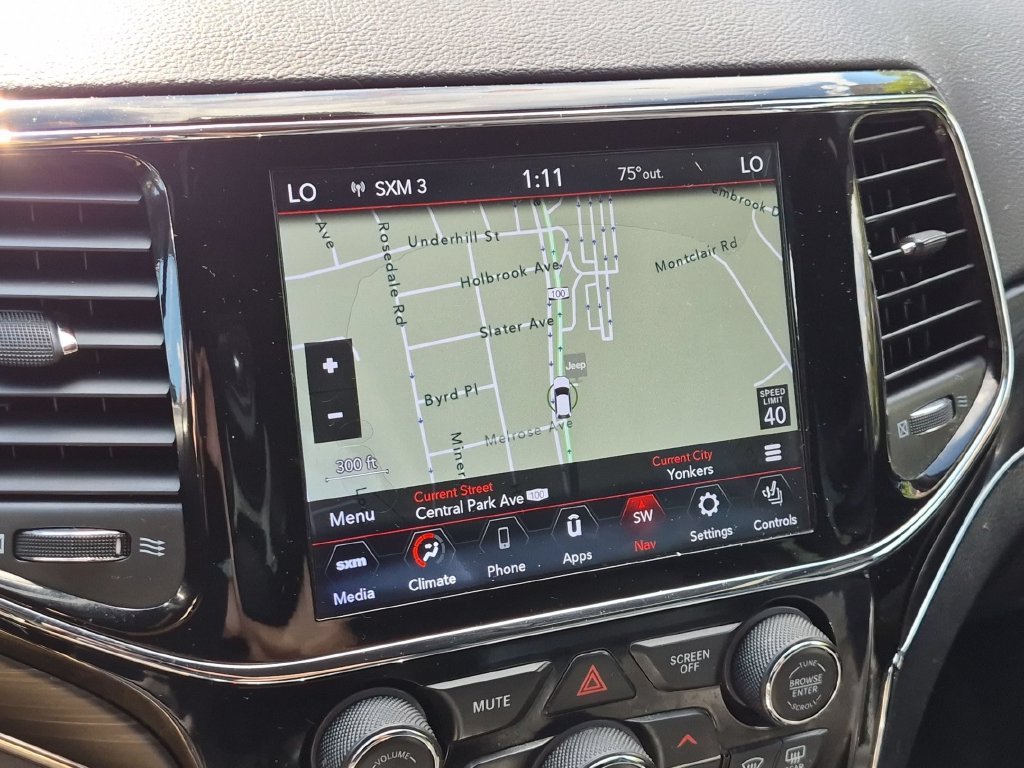 Used 2020 Gray Jeep Limited image 18