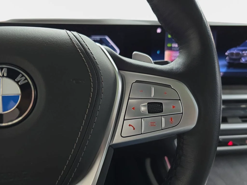 Used 2023 Skyscraper Gray Metallic BMW xDrive40i image 21