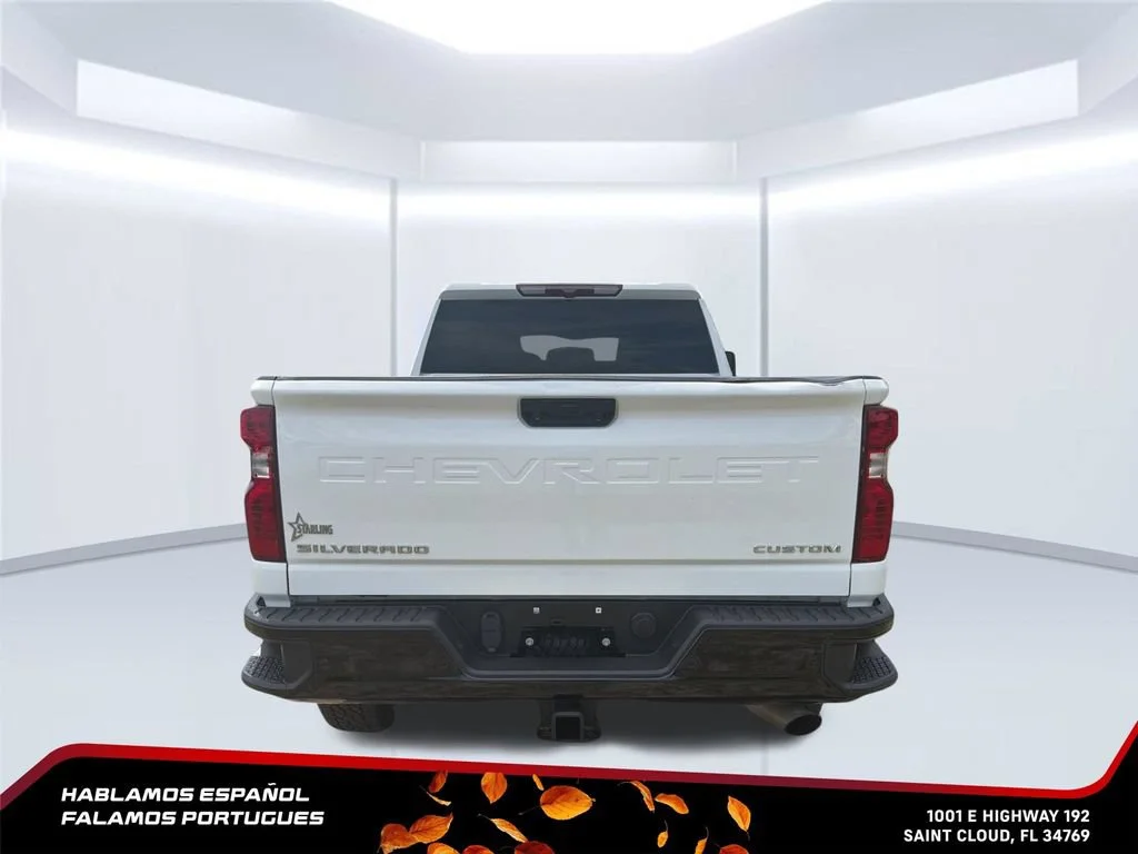 Used 2024 Summit White Chevrolet Custom image 5