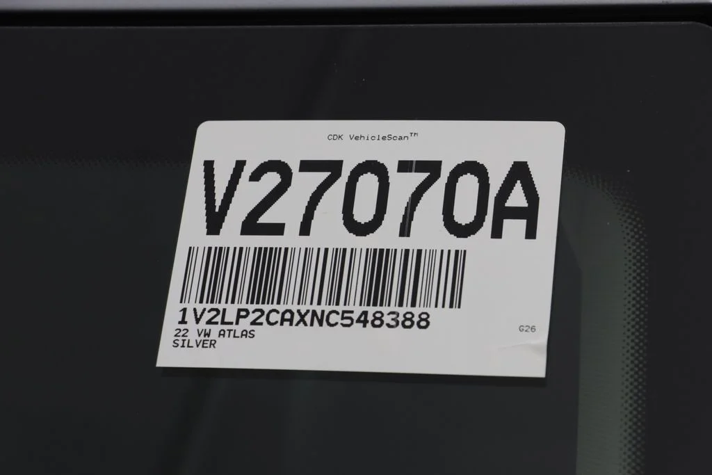 Certified Used 2022 Pyrite Silver Metallic Volkswagen 2.0T SE image 25