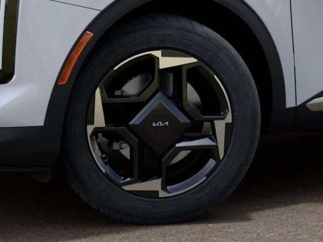 New 2026 Glacial White Pearl Kia EX image 9