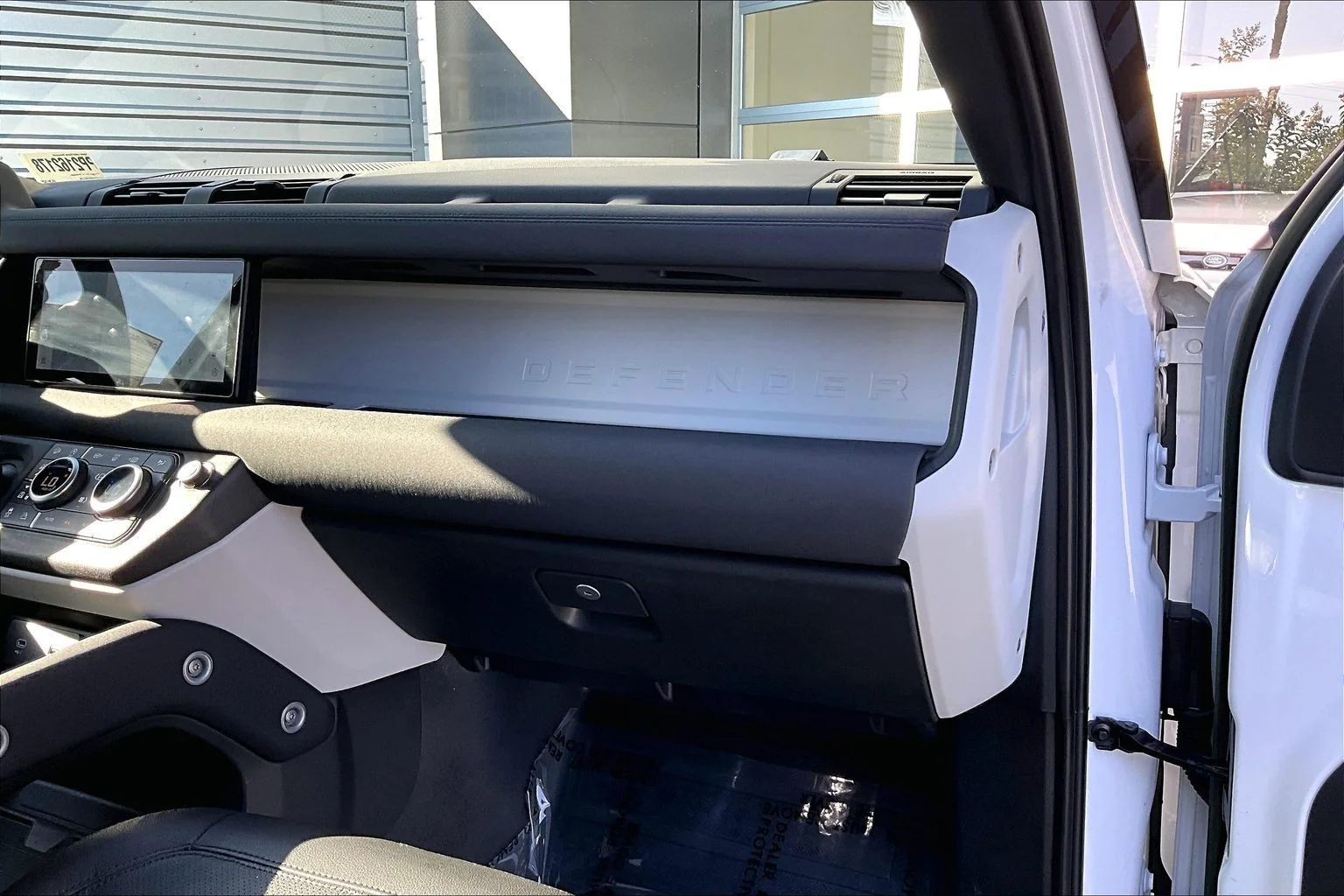 Certified Used 2023 White Land Rover S image 15