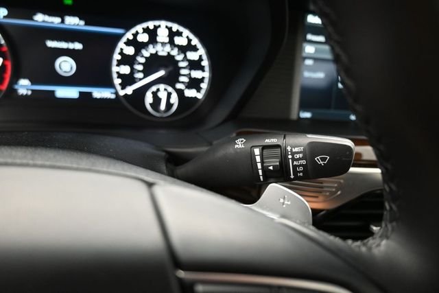 Used 2019 Gray Genesis 3.3T Premium image 33