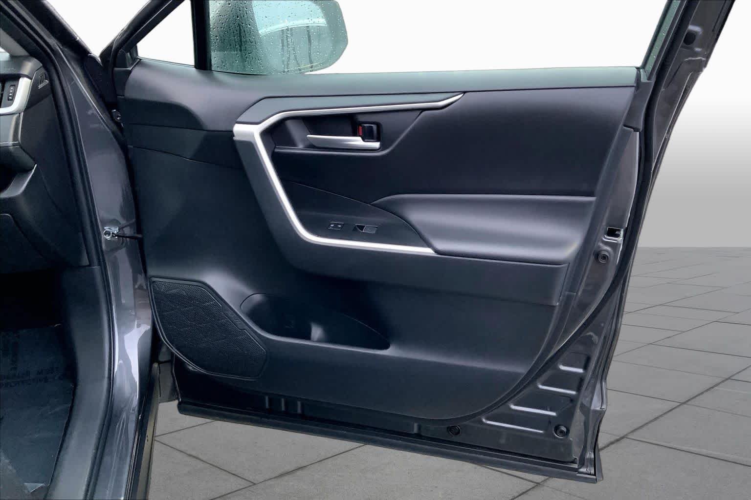 Used 2023 Magnetic Gray Metallic Toyota XLE image 22