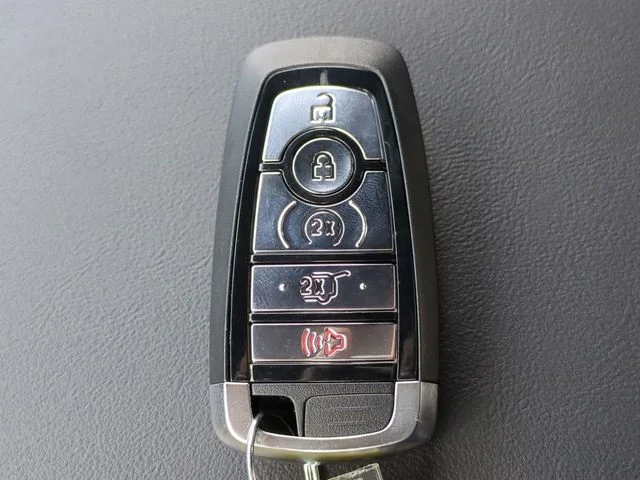 New 2026 Space White Metallic Ford Tremor® image 29