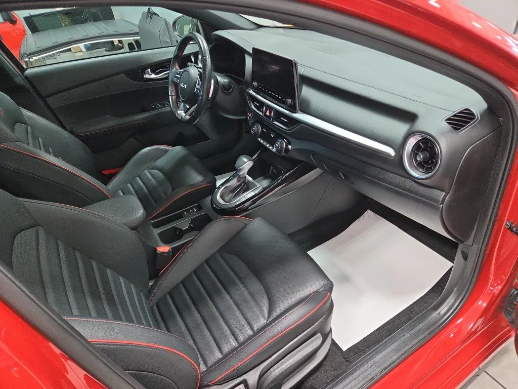 Used 2023 Red Kia GT image 20