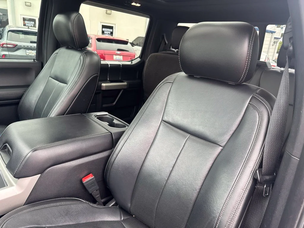 Certified Used 2020 Magnetic Metallic Ford Lariat image 13