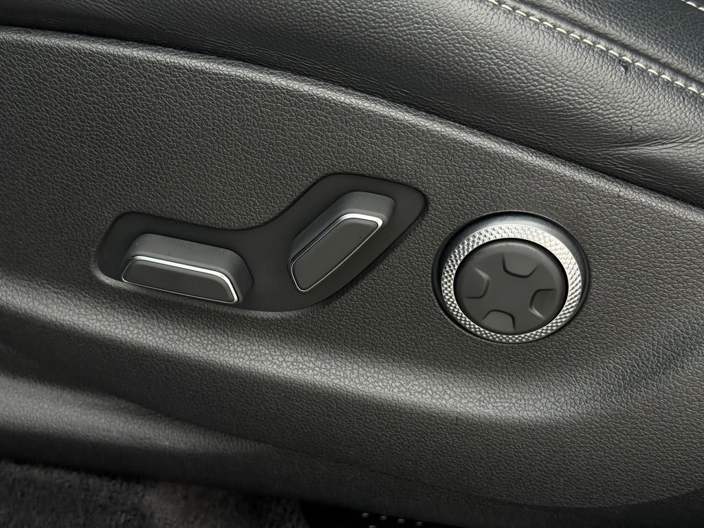 2021 GENESIS GV80 - Photo 31