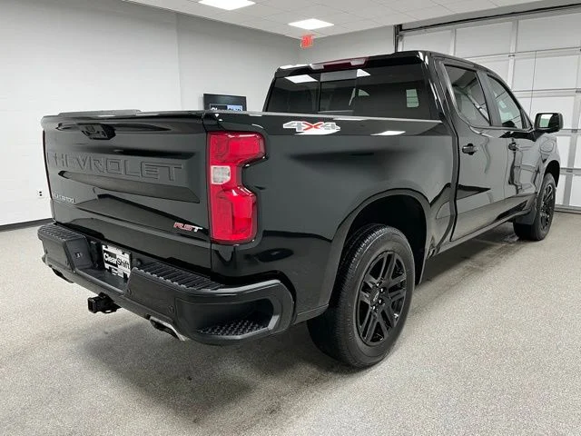 Used 2024 Black Chevrolet RST image 10