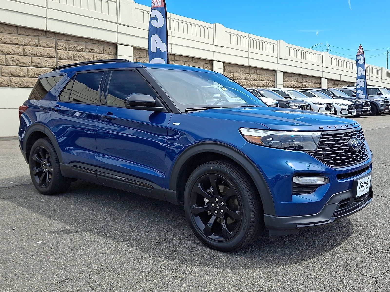 Used 2023 Atlas Blue Metallic - B3 Ford ST-Line image 3