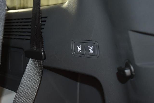 New 2026 Black Hyundai SE AWD image 64
