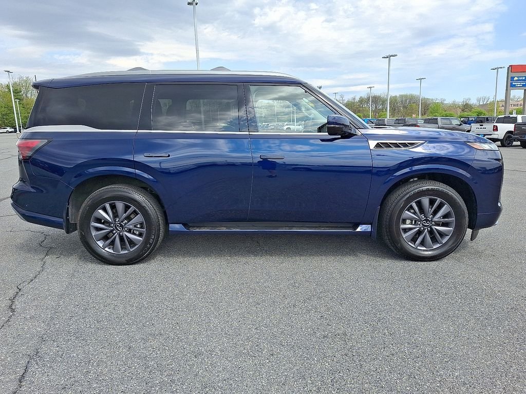 Used 2025 Blue INFINITI LUXE image 8